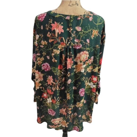 Maurices Roll Tab Floral Green Women's Top Plus Size‎ 3X - Picture 3 of 8